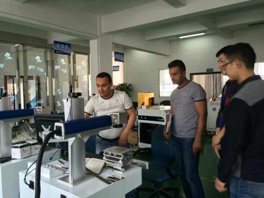 Our Algerian agent helped us demonstrate the machine to a customer from Peru