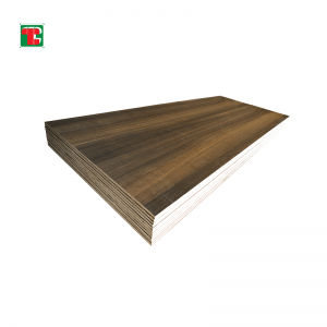 Paneles de madera 4×8 Hojas de madera contrachapada de chapa de roble ahumado