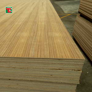 Lesena plošča iz vezanega lesa 4X8 iz tikovine – ravno zrnato |Tongli