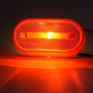 Trailer clearance/marker light na may Stud-mount base/ Amber/Red color