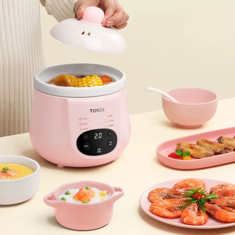 Amazon is selling this Morphy Richards Slow Cooker that