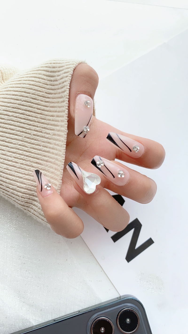 acrylic-nails