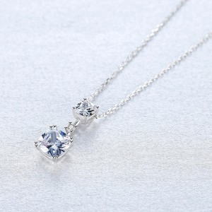 Vlastný diamantový zirkónový prívesok strieborný 925 dámsky retiazkový náhrdelník SN0304