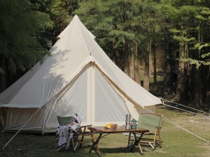 Luksuzni, vodootporni, vatrootporni vanjski 5 m glamping platneni šator sa zvonom