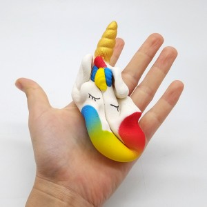 Topi i ngadalshëm i rrumbullakët me stres PU në formë donuts me Lodra Unicorn Fidget të personalizuar