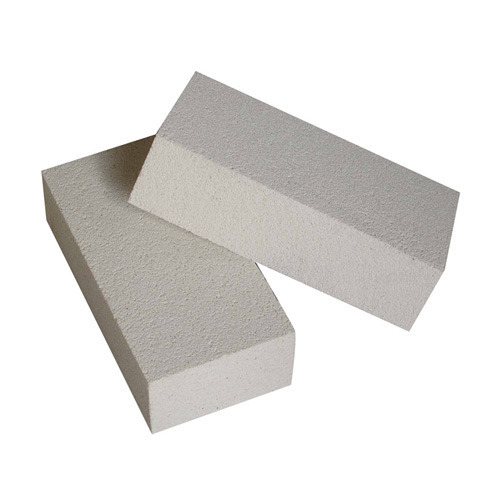 What are the processing methods of lightweight thermal insulation refractory bricks