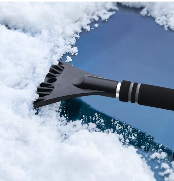 Odstraňovanie ľadu z čelného skla auta Škrabka na ľad pre starostlivosť o auto snehová lopata