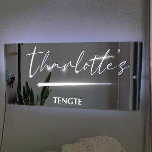 Gương acrylic hiện đại có đèn LED Thiết kế khắc mặt trước trang trí tùy chỉnh cho phòng tắm, phòng khách và trang trí tường phòng ngủ