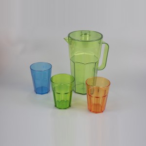 Big Capacity Plastic Pitcher with 4 Cups