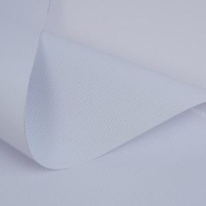 Biểu ngữ PVC Flex mặt sau màu trắng có đèn nền để in