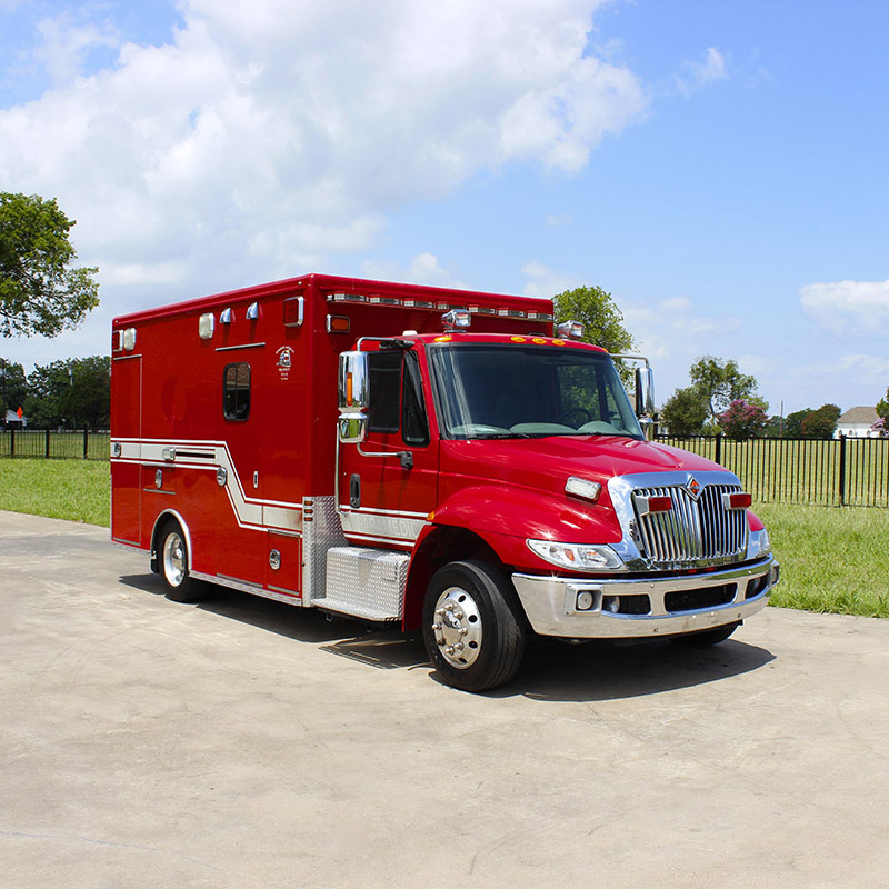 بیماروں کی مدد کے لیے کار - ایک ایمبولینس