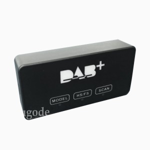 Ավտոմեքենայի ունիվերսալ DAB+ FM հաղորդիչ ռադիոընդունիչ լարող ալեհավաք USB