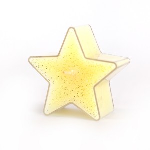 Комплект свещи във формата на звезда от 6 части със сладък аромат