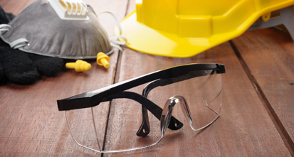 Las gafas de seguridad Rx pueden proteger tus ojos perfectamente.