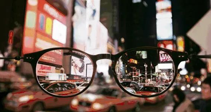 Anti-glare Driving Lens သည် ယုံကြည်စိတ်ချရသော ကာကွယ်မှုကို ပေးပါသည်။