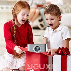 UX-Q7 ใหม่โปรเจคเตอร์สำหรับเด็กจอแสดงผล LCD Children-Gift Mini Projector