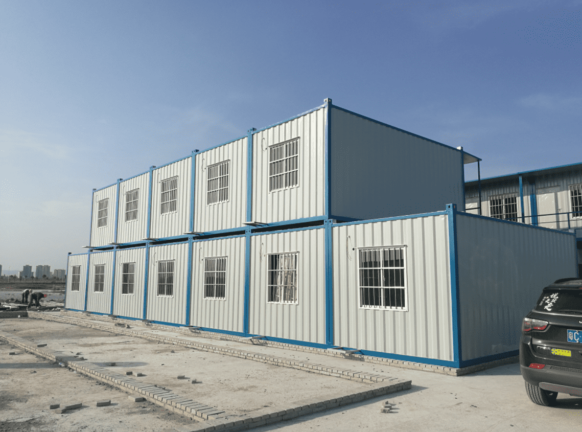 What are the advantages of container houses different from traditional buildings?