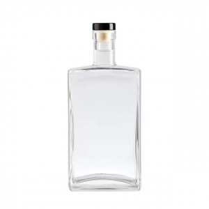 700ml Square Liquor Glass Bottle