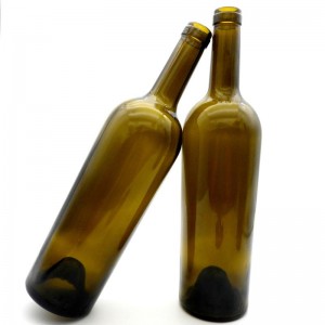 750 ml Čīles vīna pudele