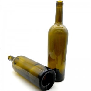 750 मिलीलीटर चिली वाइन की बोतल