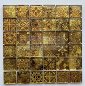 Backsplash Desain Penjualan Emas Gaya Disesuaikan Emas Perak Dinding Ubin Kristal Kaca Mosaik Mewah Daun Emas Persegi 3D Kaca Kristal Mosaik untuk Hiasan Dinding