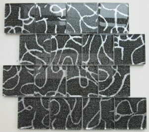 Gạch khảm lớn 12 × 12 Ngói Mosaic Tây Ban Nha Ngói khảm Tây Ban Nha Mô hình vải nhiều lớp Pha lê Thủy tinh khảm Backsplash Thủy tinh Mosaic Gạch ốp tường