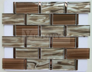 Blizgios juostos laminuotas stiklas ir aliuminio mozaikinės plytelės virtuvės Backsplash Individualizuokite fantazijos spalvų stiklo ir metalo mozaikas sienoms