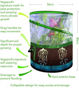 Sacchetti per la coltivazione autoirriganti con rete protettiva indicati come vasi in tessuto o vasi intelligenti