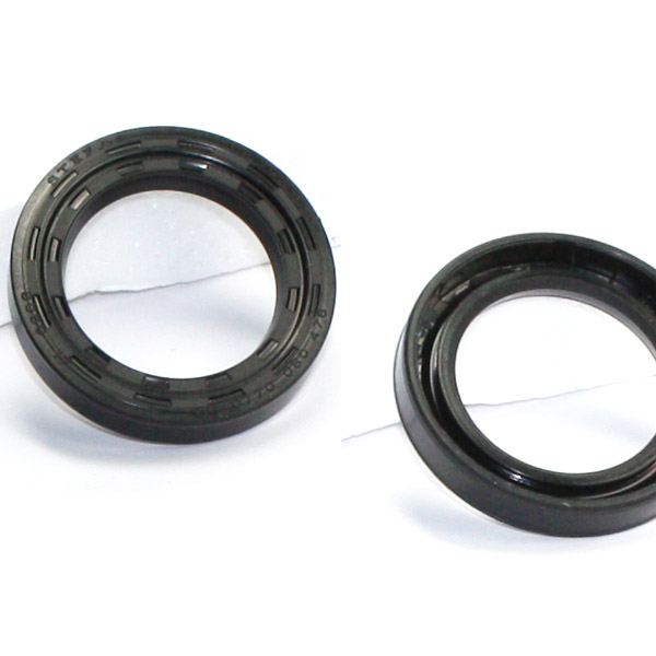Wear resistant rubber oil seal for machine 38-50-8   90311-38067
