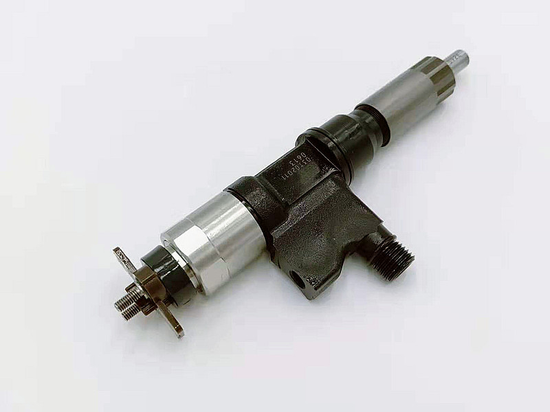 Diesel Injector Fuel Injector 095000-8933 Denso Injector for Case Excavator 5.2 D, Isuzu F Series 5.2 D / 7.8 D