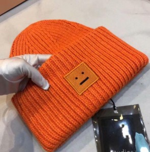 Wool knitted smiley face hat square label smiley face cold hat warm knitted Korean version couple parent-child woolen hat