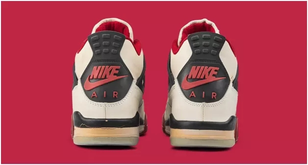 Air Jordan 4 Fire Red demonstrates the way to fame of sneakers