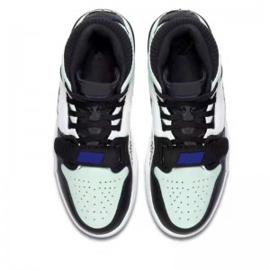 Jordan Legacy 312 Utilizes The Familiar“Igloo” Sport Shoes Outlet