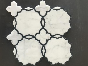 Čiernobiele mramorové mozaikové dlaždice pre vnútornú stenu
