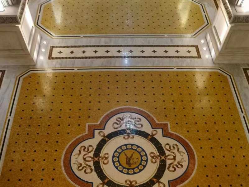 Mozaik i dyshemesë së korridorit dekorim mozaik mermeri me pllaka guri mozaik natyral
