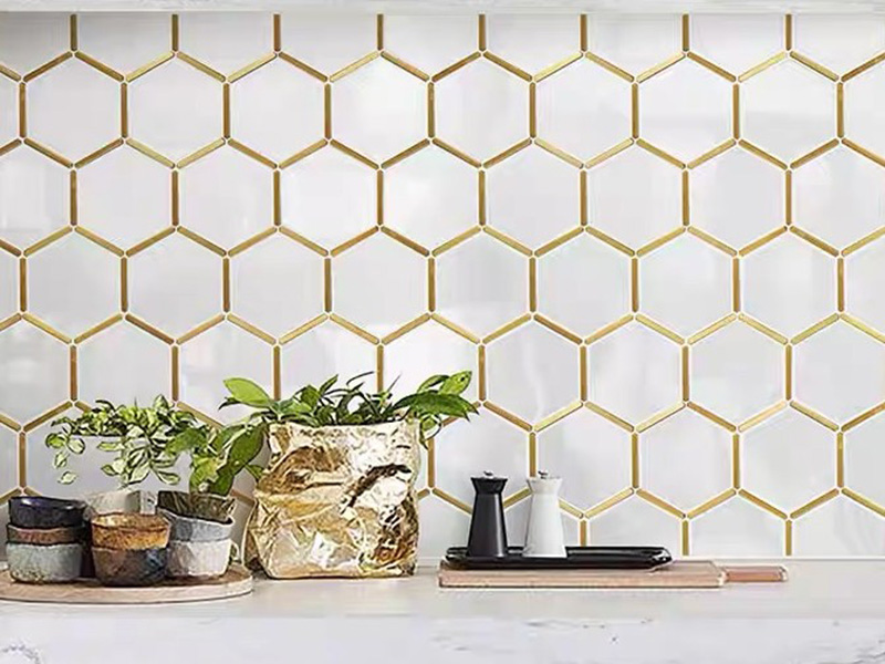 Mermer-And-Brass-Hexagon-Honeycomb-Mosaic-(9)