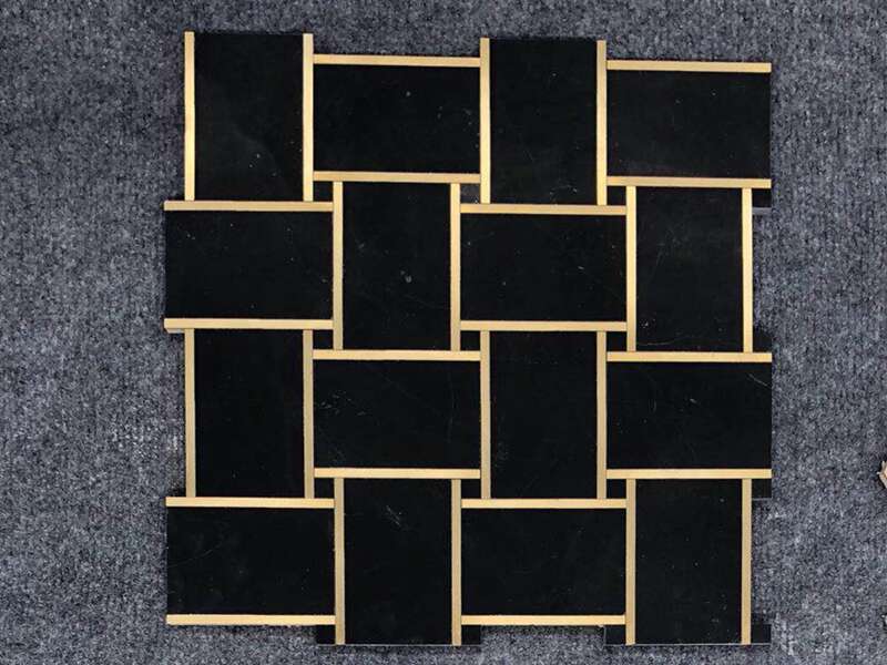 Натуральная черная мраморная плитка с латунной инкрустацией мозаикой Basketweave (2)