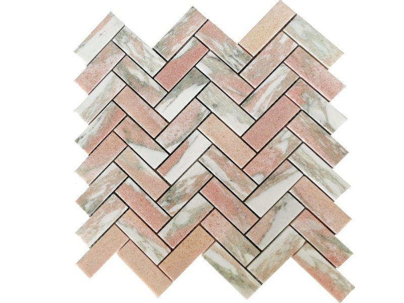 Натуральная розовая мраморная мозаика в елочку для настенной и напольной мозаичной каменной плитки