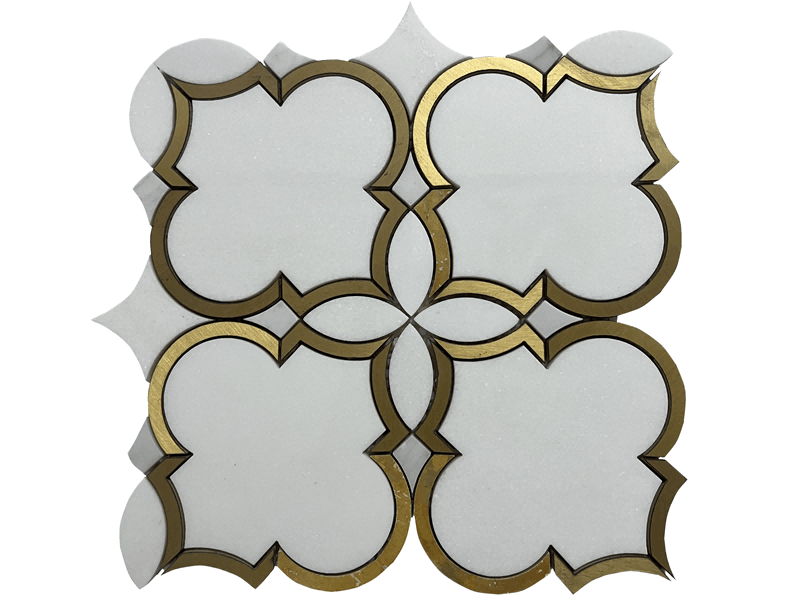 Водоструйна мраморна мозайка Бяла плочка с месингова инкрустация за стенен под (1)