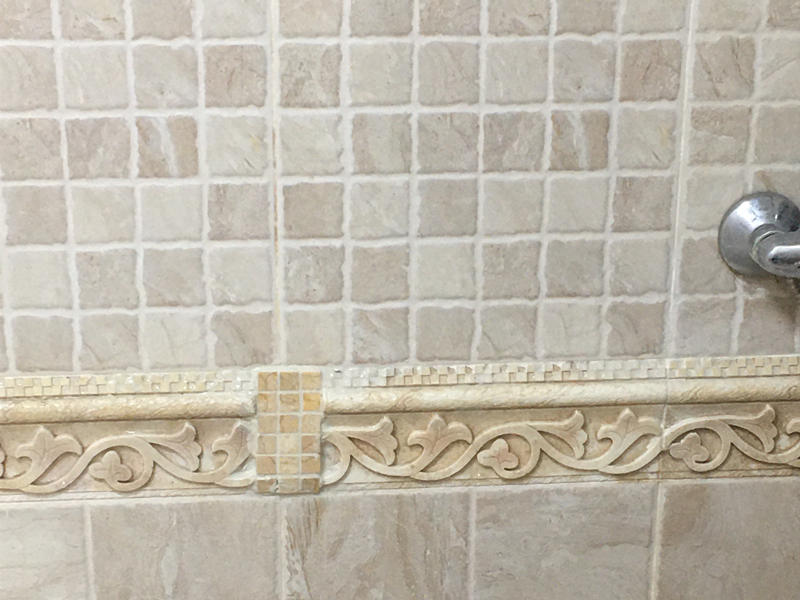 ရေချိုးခန်း backsplash အတွက် mosaic ကြွေပြား