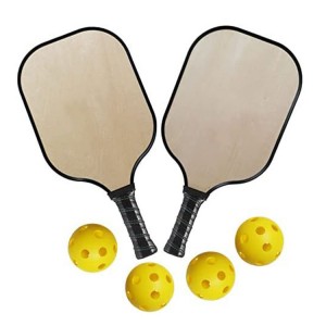 Pickleball-rackets en ballen