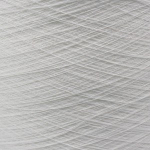 Fabrikant 20s / 2 Héich Qualitéit Polyester Garn Gefärbt 5000yds 100% Polyester Sponnen Nähfaden fir Kleedungsindustrie