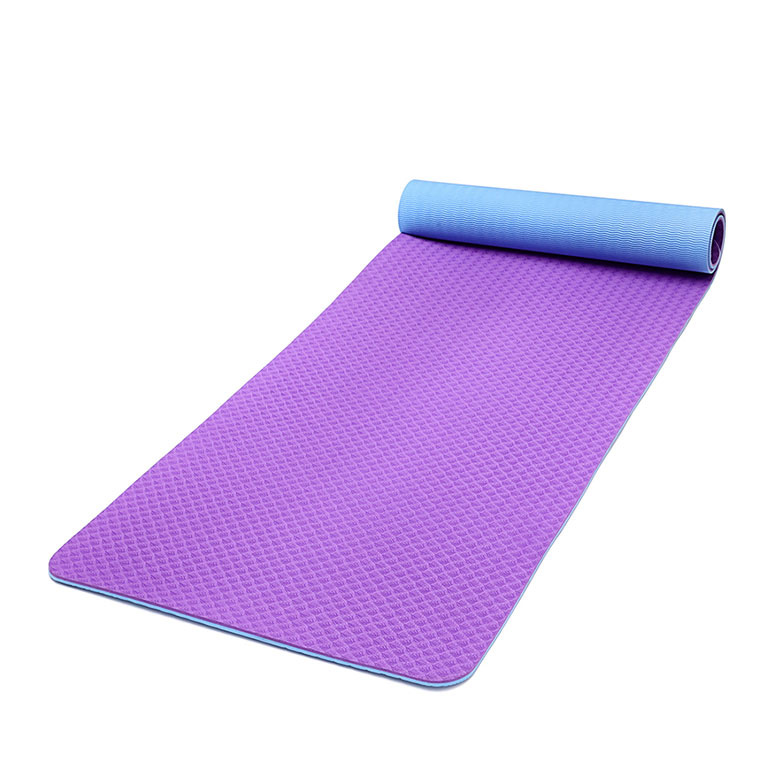 Wholesale eco oanpaste logo printe dûbele laach nontoxic TPE workout pilates anty slip ûntwerp wettertichte yoga mat