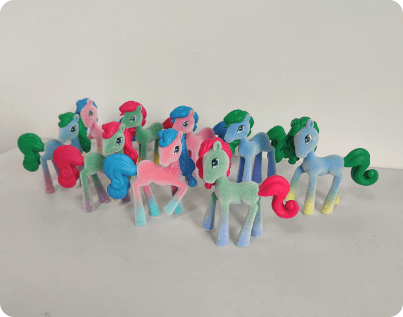 Rainbow Gradient Pony, unha fabulosa serie de figuras de poni