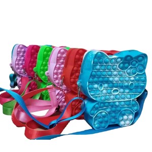Ново пристигнување силиконски чанта Чанта за рамо со уникатен дизајн Popit Fidget торба за жени девојки