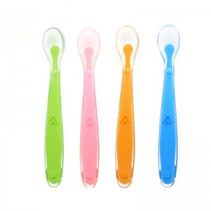 BPA Free Color Changing Babyske Silicone Baby Spoon para sa Infant Baby Training Baby Feeding Spoon