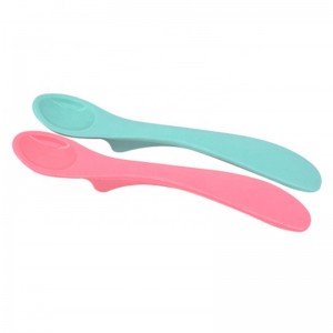 Custom Private Label Teether Spoon Colored Training Kids Self Eating Small Feeding Cereal Silicone Baby Spoons