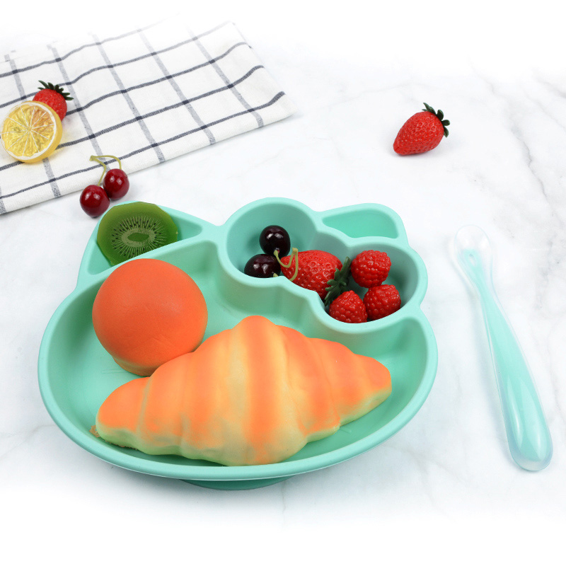 Factory Direct Wholesale Snack Bowl Divided Suction Kids Dinner Placemat Baby Silicone Plate
