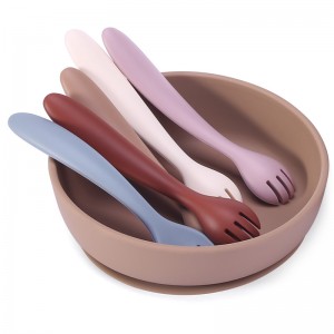 គុណភាពខ្ពស់ LFGB បានអនុម័ត ស្លាបព្រាផ្ទះបាយ កំណត់ ផ្ទាល់ខ្លួន ឈើឬស្សី Food Grade Silicone Baby Spoon