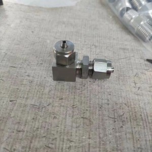 Spoj/konektor od nehrđajućeg čelika